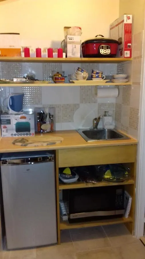 Emplacement Ideal Pour Cette Maisonnette Avec Jardin Et Cuisine D'Ete Villa Roquebrune-Cap-Martin